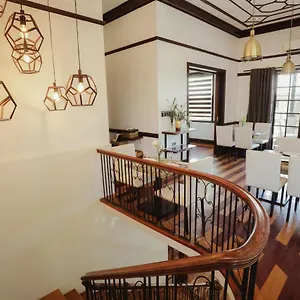 The Bourke *** Davao
